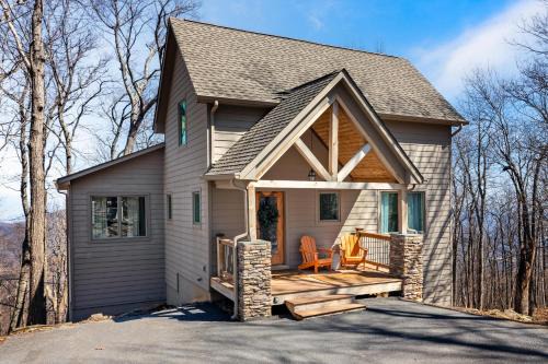 Pedlars Edge House | Antlers Aweigh with Wintergreen Advantage