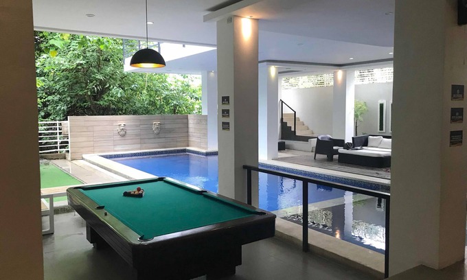 Pansol House | Anton's Loft Designer Resort Pansol