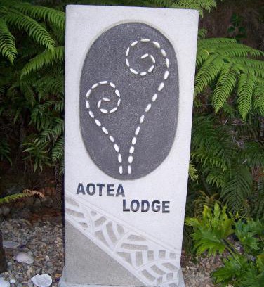 Tryphena Cabin | Aotea Lodge Escape Packages