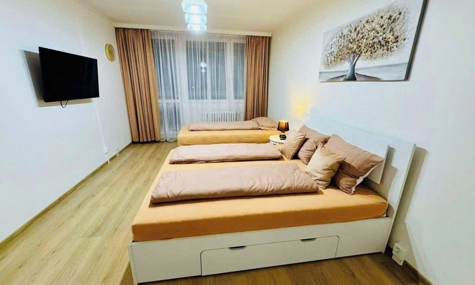 Brevnov Apartment | Apart for rent near center