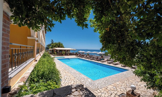Himare Apartment | Apart Hotel Alex