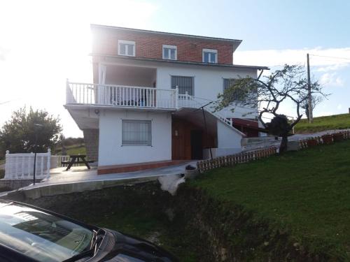 San Vicente de la Barquera Apartment | Apartamentos Santillán