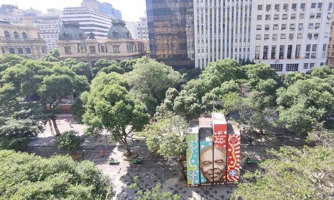 Centro Apartment | Apartamento Espaçoso na Cinelândia - Centro RJ. Metrô na Porta, VLT e Ônibus