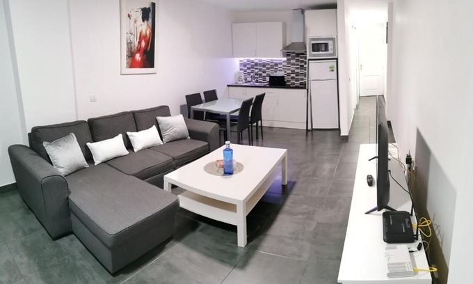 Playa del Ingles Apartment | Apartament 5' CC Yumbo