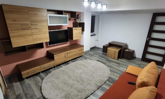 Tirgu Jiu Apartment | Apartament - central