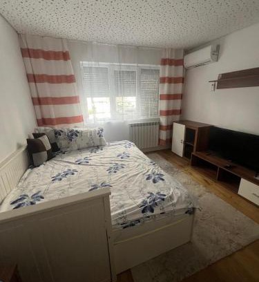 Arad Apartment | Apartament Chic