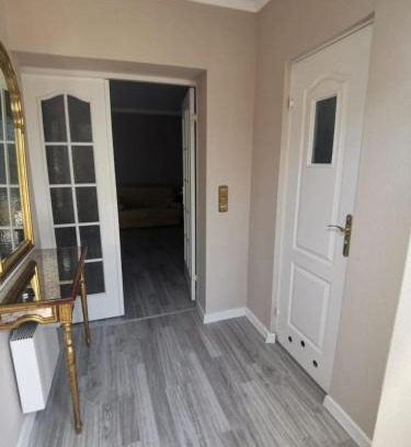 Zielona Gora Apartment | Apartament - dom