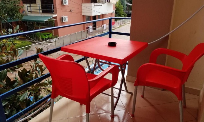Golem Apartment | Apartament Emiri Golem