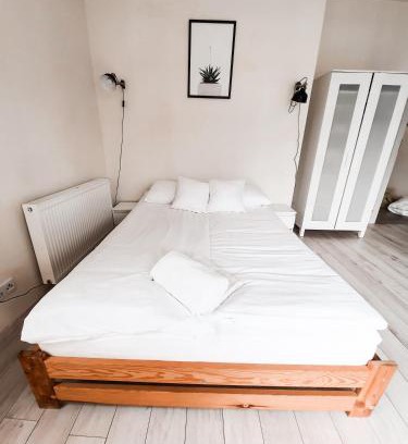 Pradnik Czerwony House | Apartament Kraków Arena