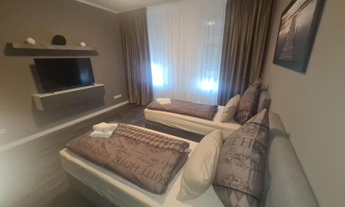 Bernburg Apartment | Apartament Suite 3