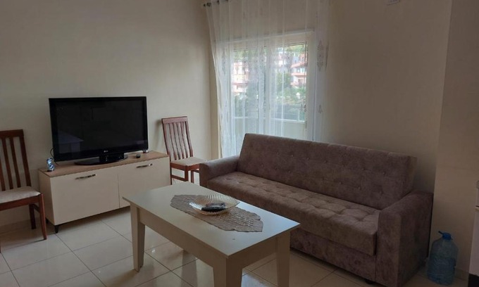 Shkembi i Kavajes Apartment | Apartament tek Shkembi i Kavajes