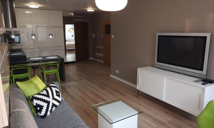 Kolobrzeg Apartment | Apartament z ogrodem Wiśniowy Sad