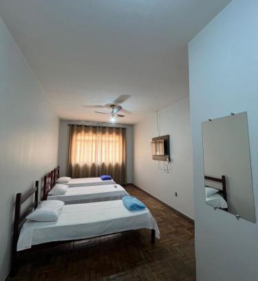 Patos de Minas Apartment | Apartamento 114 - Suíte em região central com ventilador