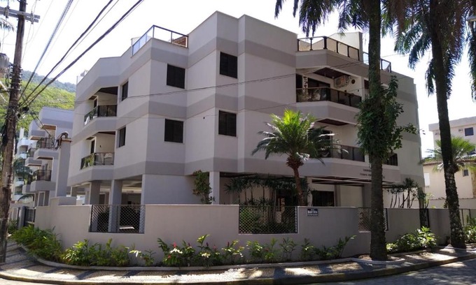 Praia Grande Apartment | Apartamento a 100 m da Praia Grande Ubatuba