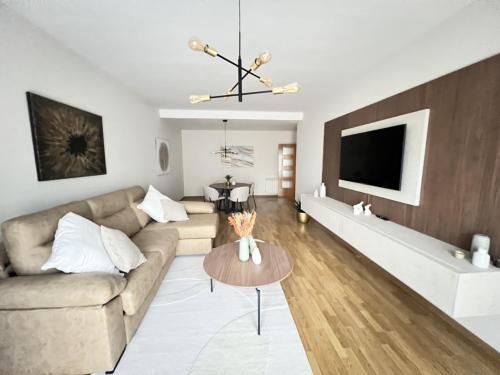 Albacete Apartment | Apartamento Albacete con piscina