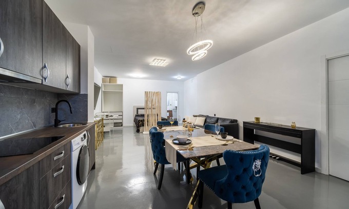 Parque Ayala Apartment | Apartamento Centro -vialia