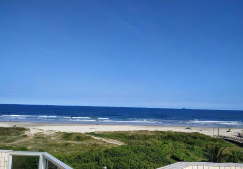 Pontal do Parana Apartment | Apartamento de cobertura na beira mar e de frente para o mar. Vista maravilhosa.