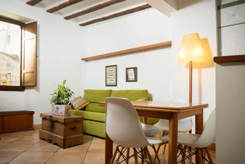 Old Town Apartment | Apartamento De La Fuente, con terraza y parking
