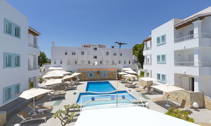 Cala Pada Apartment | Apartamentos Los Arcos