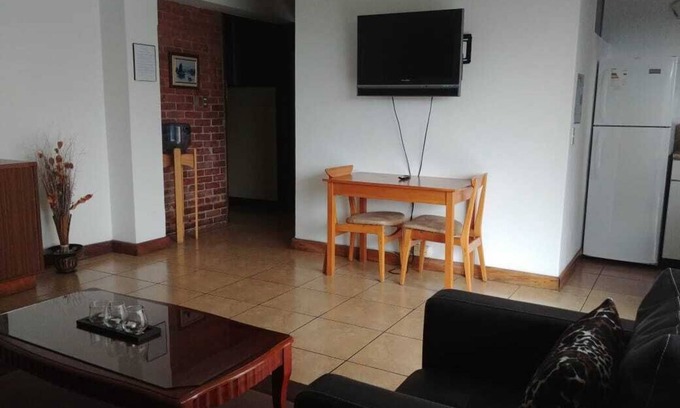 Zona 10 Apartment | Apartamentos Reforma The best kept secret ina Town. One bedroom Apartment