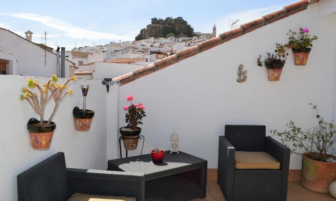 Ardales Apartment | Apartamento Martín