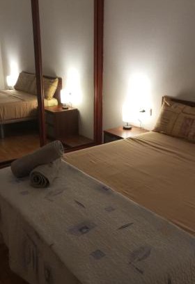Puente Ladrillo Apartment | Apartamento para parejas con Parking privado Gratis