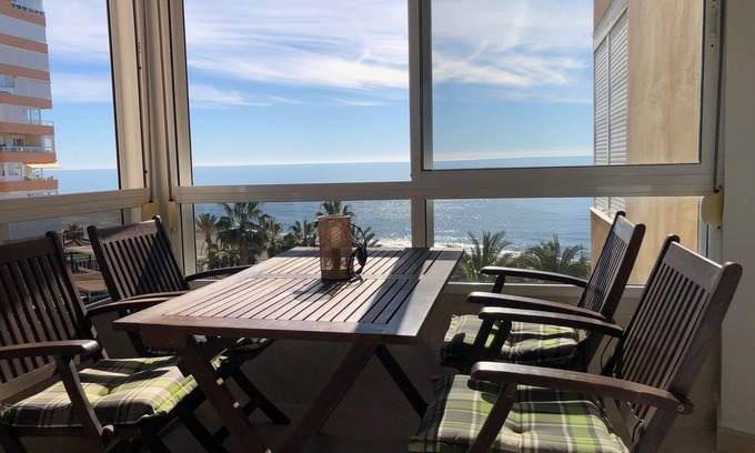 Torrox Costa Apartment | Apartamento Primera Linea de Playa, Vistas al Mar