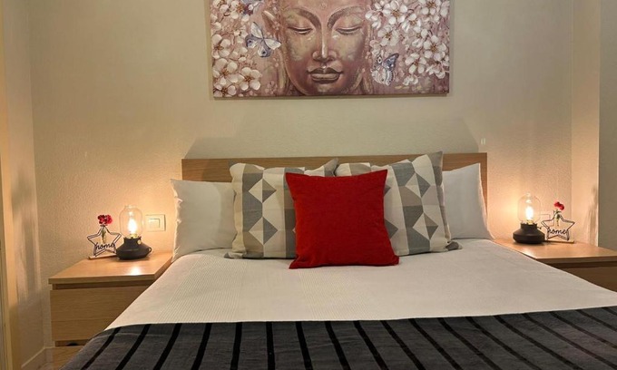 Sevilla Este Apartment | Apartamento Suite Torre Alta Parking Gratis