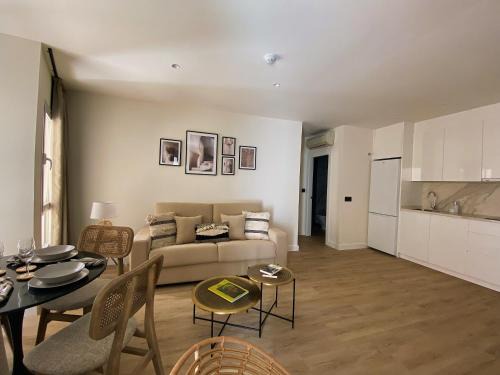 Centro Apartment | Apartamentos Málaga Premium - Calle San Telmo