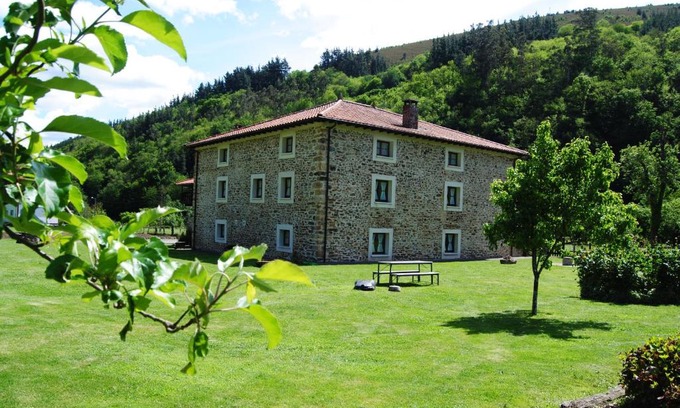 Yerbo Apartment | Apartamentos Rurales Ca Lulón