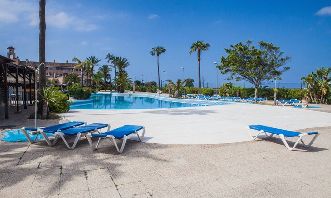 Centro Comercial Bahia Sur Apartment | Apartamentos Turísticos Bahía Sur