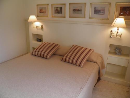 Gothic Quarter Apartment | Apartaments St. Jordi Comtal