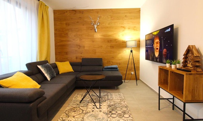 Swieradow-Zdroj Apartment | Apartamenty 11-go 26 i 22 Listopada by Royal Aparts