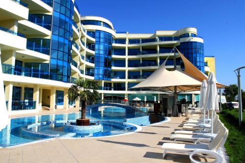 Pomorie Apartment | Aparthotel Marina Holiday Club - All Inclusive & Free Parking