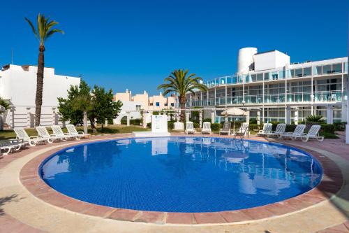 San Antonio Bay Apartment | Aparthotel Vibra Club Maritim