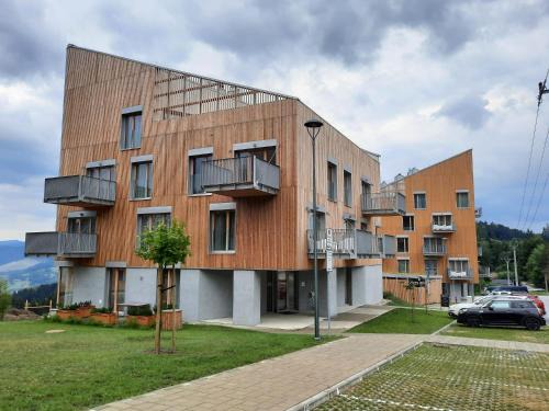 Dolny Kubin Apartment | Apartmány Kubínska, Hillside