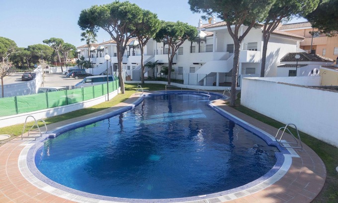 Poblado de Sancti Petri Apartment | Apartment Castillo de Mar, pool and parking