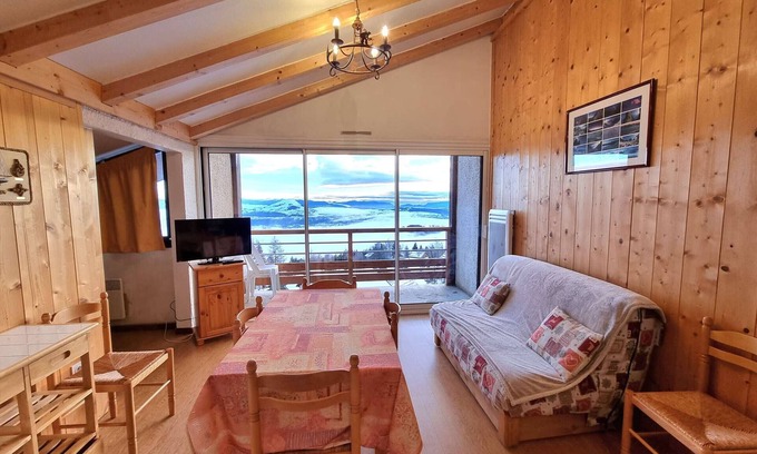Saint-Michel-de-Chaillol Apartment | Apartment for 7 with balcony, wifi, pets allowed, parking - Saint-Michel-de-Chaillol