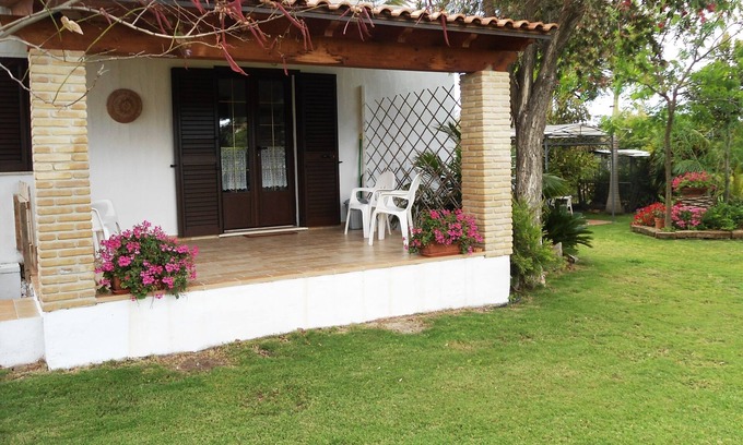 Pula House | Apartment in the green