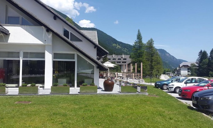 Kranjska Gora Apartment | apartma KLASS 303