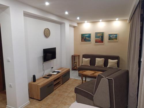 Konjic Apartment | Apartman Boračko jezero LOTUS