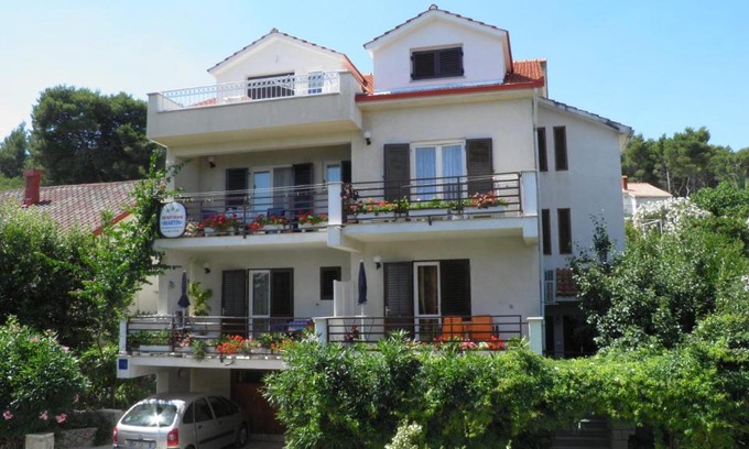 Island Hvar Apartment | Apartman Bugenvila
