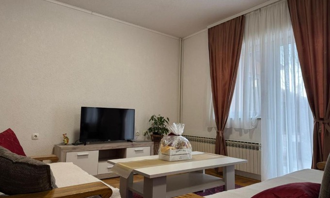Canton 10 Apartment | APARTMAN Iva
