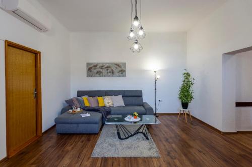 Pula Apartment | Apartman LeMa