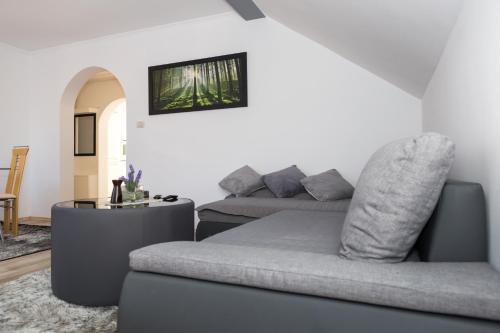 Otocac Apartment | Apartman Mirko