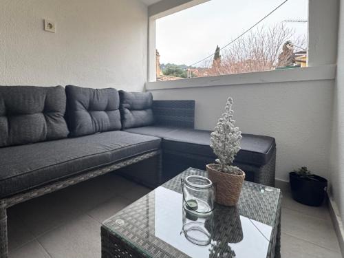 Split Apartment | Apartman Tara