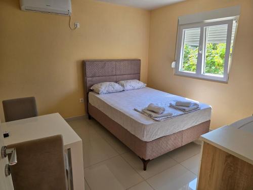 Podgorica Apartment | Apartman Tolosi