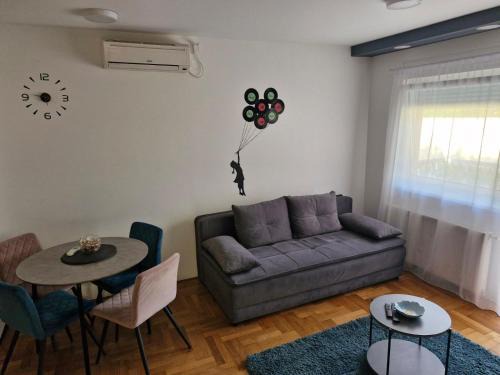 Osijek Apartment | Apartman Vinyl - self check-in