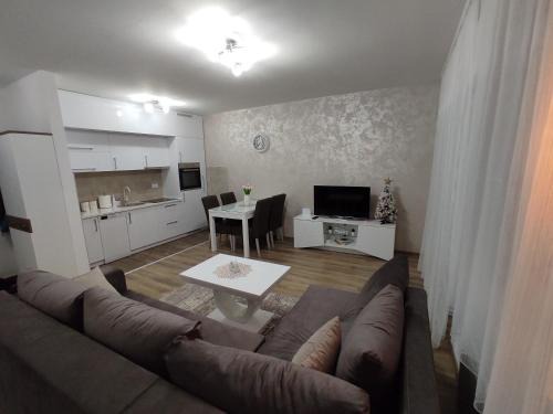 Banja Koviljaca Apartment | Apartman Vukosavljević