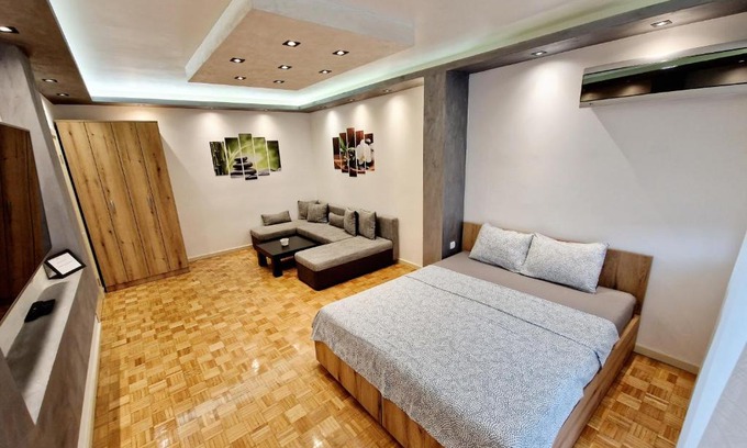 Zemun Apartment | Apartmani Paku